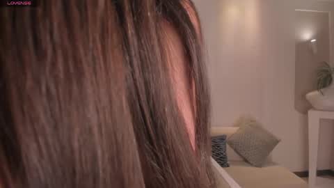 Snapshot of deminova chatting on 20, 5, 2026 DEMI NOVA online show from 20, 5, 2026
