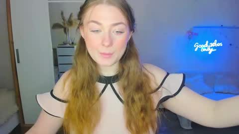 Snapshot of demure_soul chatting on 7, 2, 2025 Sophie online show from 7, 2, 2025