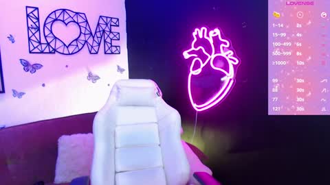 Snapshot of demyanderson_ chatting on 28, 12, 2024 Demy online show from 28, 12, 2024