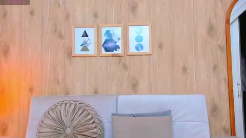 Snapshot of demyrose chatting on 21, 4, 2026 DEMY online show from 21, 4, 2026