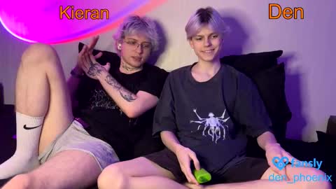 Snapshot of den_phoenix_ chatting on 28, 2, 2026 Den Shorty online show from 28, 2, 2026