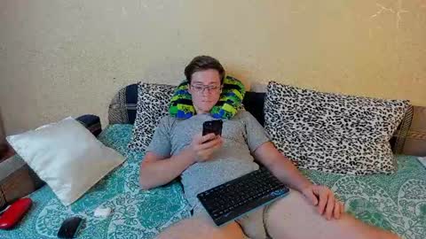 Snapshot of deni_boy99 chatting on 29, 6, 2026 Deni online show from 29, 6, 2026
