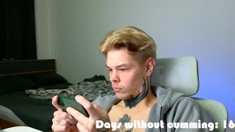 Snapshot of denis_here chatting on 9, 5, 2026 Denis online show from 9, 5, 2026