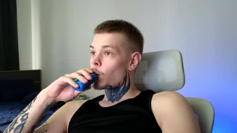 Denis online show from 9, 6, 2026