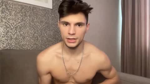 Den online show from 8, 3, 2025