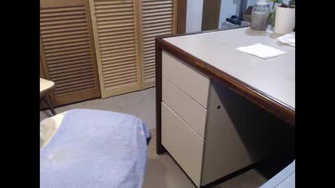 Snapshot of denn_jett chatting on 8, 1, 2025 Den Jet online show from 8, 1, 2025