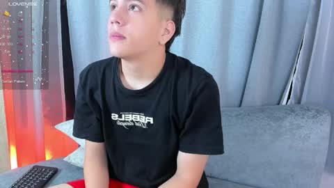 Dennis online show from 2, 4, 2026