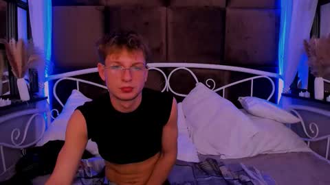 Dennis online show from 25, 11, 2025