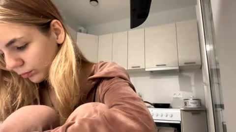 Denni online show from 19, 10, 2025