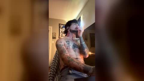 Snapshot of dennisman4151 chatting on 14, 5, 2026 dennisman4151 online show from 14, 5, 2026