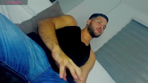 Snapshot of dereckhardd chatting on 15, 5, 2026 dereckhardd online show from 15, 5, 2026