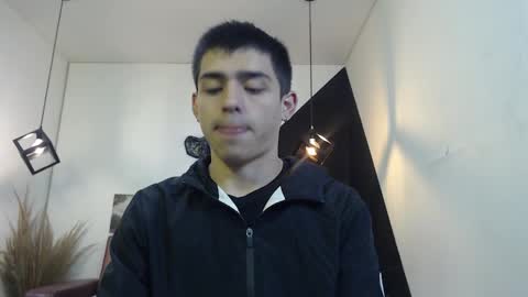 Snapshot of derek__west chatting on 21, 10, 2025 online show from 21, 10, 2025