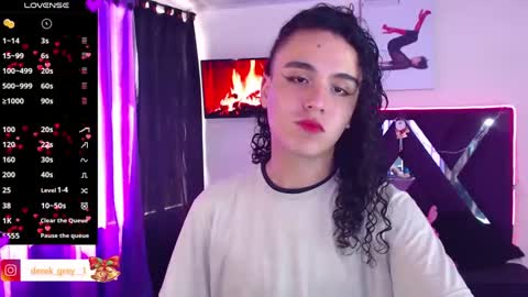 Snapshot of derek_grey1 chatting on 17, 12, 2024 Derek independent online show from 17, 12, 2024