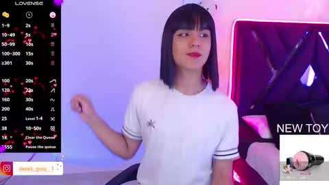 Snapshot of derek_grey1 chatting on 24, 2, 2025 Derek independent online show from 24, 2, 2025