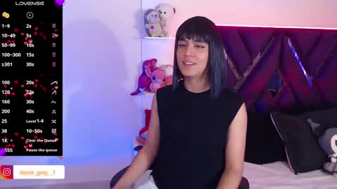 Snapshot of derek_grey1 chatting on 26, 2, 2025 Derek independent online show from 26, 2, 2025