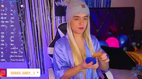 Snapshot of derek_grey1 chatting on 18, 9, 2025 Derek independent online show from 18, 9, 2025