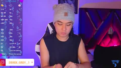 Snapshot of derek_grey1 chatting on 2, 10, 2025 Derek independent online show from 2, 10, 2025