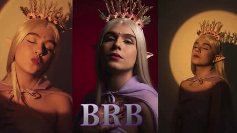 Snapshot of derek_grey1 chatting on 11, 11, 2025 Derek independent online show from 11, 11, 2025