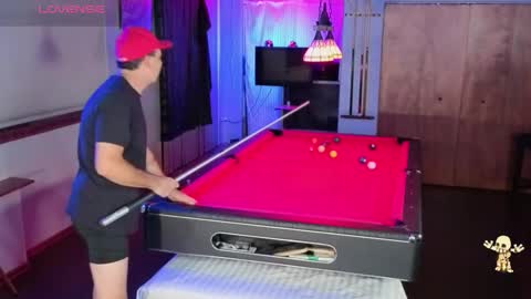 Derrick 52 and Brittany 50 online show from 4, 11, 2025