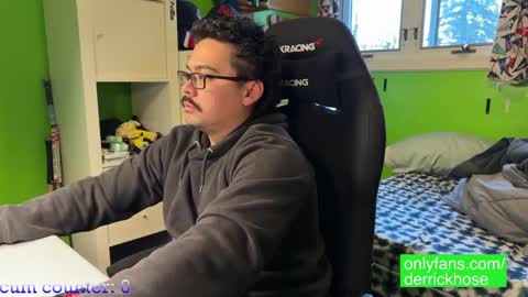 Derrick Hose online show from 26, 2, 2025