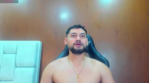 Snapshot of derrybigger_cm chatting on 15, 2, 2026 DerryBigger CM online show from 15, 2, 2026