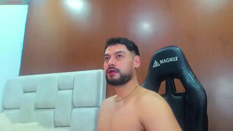 Snapshot of derrybigger_cm chatting on 17, 2, 2026 DerryBigger CM online show from 17, 2, 2026