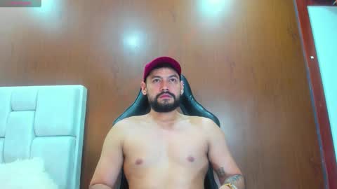 Snapshot of derrybigger_cm chatting on 12, 3, 2026 DerryBigger CM online show from 12, 3, 2026