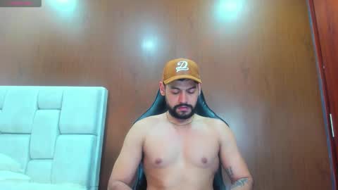 Snapshot of derrybigger_cm chatting on 14, 3, 2026 DerryBigger CM online show from 14, 3, 2026