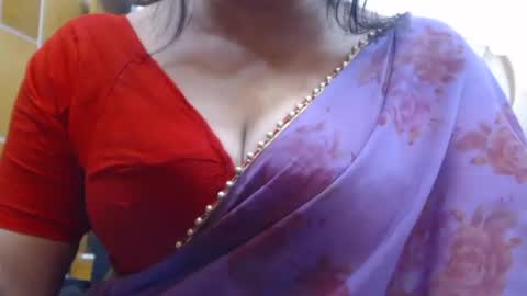 Snapshot of desimaisa130 chatting on 18, 6, 2026 Maisa online show from 18, 6, 2026