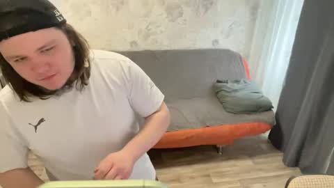 Snapshot of desiredude9 chatting on 16, 5, 2026 desiredude9 online show from 16, 5, 2026