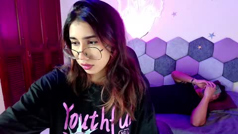 Snapshot of desireduo_tgn chatting on 23, 12, 2024 TORI AND MR. BEAR online show from 23, 12, 2024