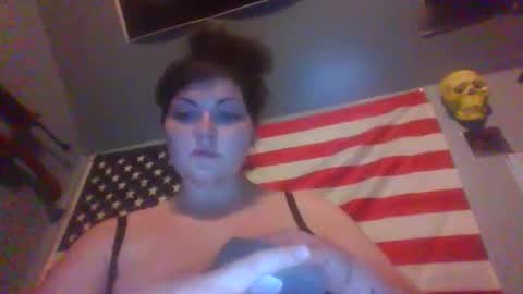 Snapshot of desireepeach69 chatting on 21, 5, 2026 desireepeach69 online show from 21, 5, 2026