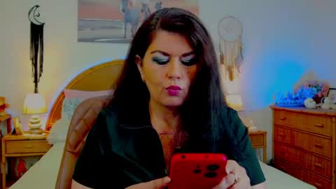 Snapshot of desirehellen chatting on 24, 7, 2026 HellenMoon online show from 24, 7, 2026
