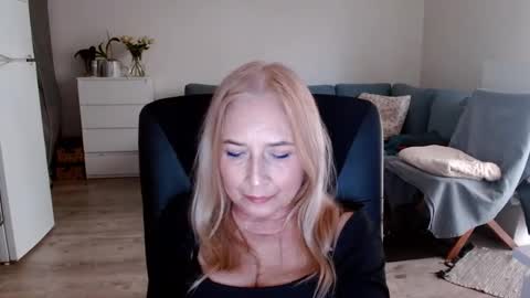 S O F I A online show from 20, 1, 2025