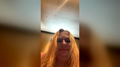 Snapshot of desireurlove chatting on 15, 7, 2026 Clarissa Wilson online show from 15, 7, 2026