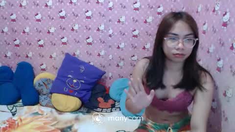 Snapshot of desiring4u chatting on 23, 10, 2025 Lovie online show from 23, 10, 2025