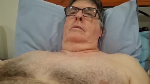 Desmon1958 online show from 16, 4, 2026