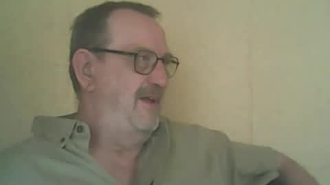 Snapshot of destelp chatting on 27, 5, 2026 destelp online show from 27, 5, 2026