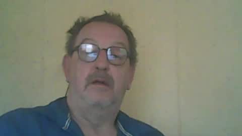 Snapshot of destelp chatting on 5, 7, 2026 destelp online show from 5, 7, 2026