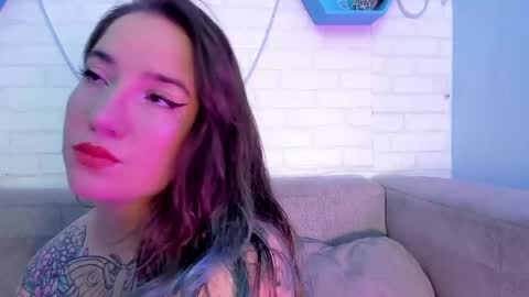 Snapshot of deva_blue chatting on 6, 3, 2025 Deva Blue online show from 6, 3, 2025