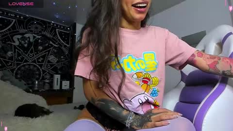 Gi HELP ME REACH 50 THUMPS UP 3 online show from 24, 2, 2025