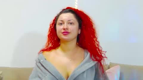 AlexaMills online show from 25, 11, 2025