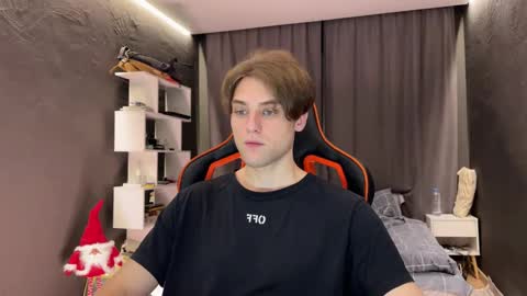 devilnut1 online show from 1, 12, 2025