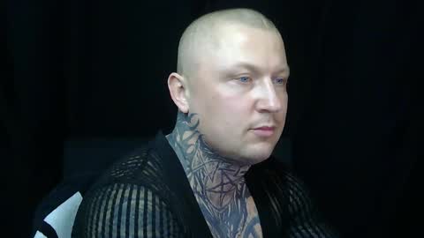 Snapshot of devilwithtats chatting on 15, 4, 2026 Lucian online show from 15, 4, 2026