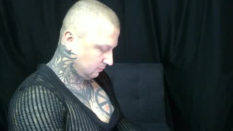 Snapshot of devilwithtats chatting on 31, 5, 2026 Lucian online show from 31, 5, 2026