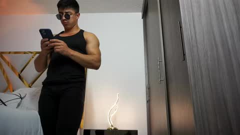 Devin Hunter online show from 3, 3, 2025