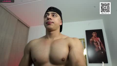 Snapshot of devin_hunter chatting on 20, 6, 2026 Devin Hunter online show from 20, 6, 2026
