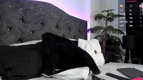 Snapshot of devlin_violet__ chatting on 27, 12, 2024 PaulaInsta  paulacastellanos 1Pvt open online show from 27, 12, 2024