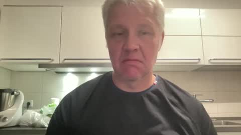 Snapshot of devon_nite chatting on 13, 9, 2025 Devon online show from 13, 9, 2025