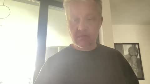 Snapshot of devon_nite chatting on 17, 9, 2025 Devon online show from 17, 9, 2025